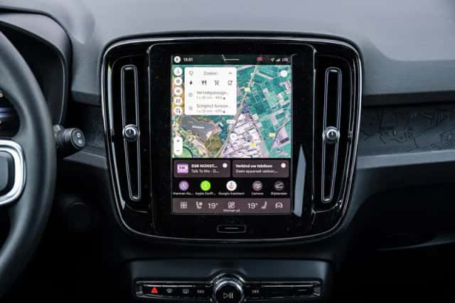 Volvo EX40 (2026) thumbnail 13