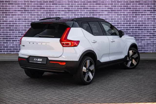 Volvo EX40 (2026) thumbnail 17