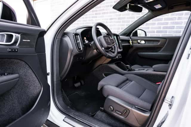 Volvo EX40 (2026) thumbnail 18