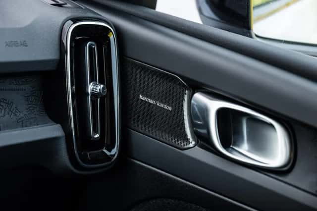 Volvo EX40 (2026) thumbnail 24