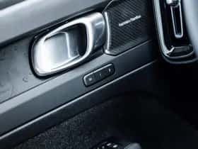 Volvo EX40 thumbnail 27