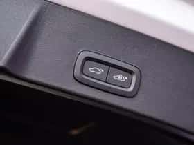 Volvo EX40 thumbnail 30