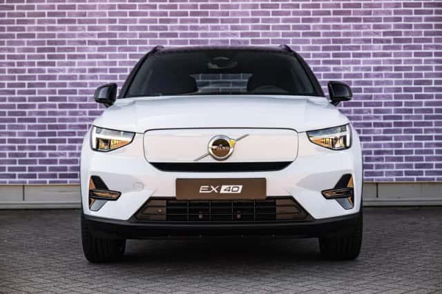 Volvo EX40 (2026) thumbnail 10