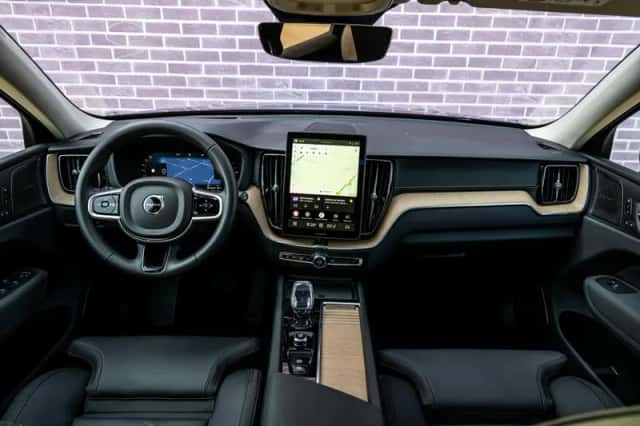 Volvo XC60 (2026) thumbnail 5