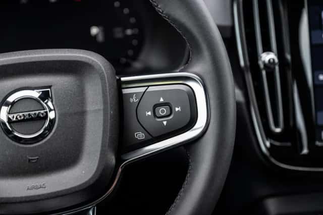 Volvo XC40 (2023) thumbnail 27