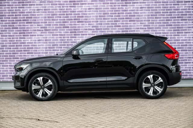 Volvo XC40 (2023) thumbnail 6
