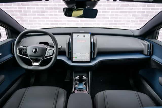 Volvo EX30 (2026) thumbnail 5
