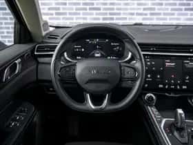 Lynk & Co 01 (2021) thumbnail 4