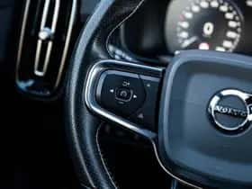 Volvo XC40 thumbnail 25