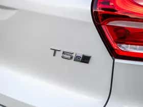 Volvo XC40 thumbnail 33