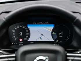 Volvo XC40 thumbnail 15