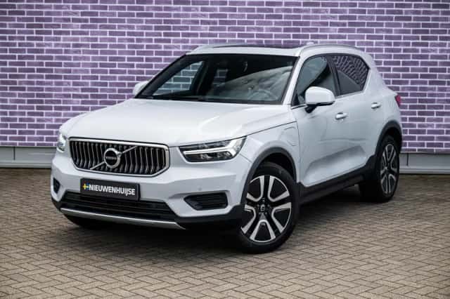 Volvo XC40 (2021) thumbnail 16