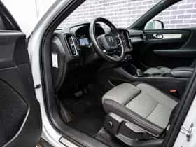 Volvo XC40 thumbnail 18