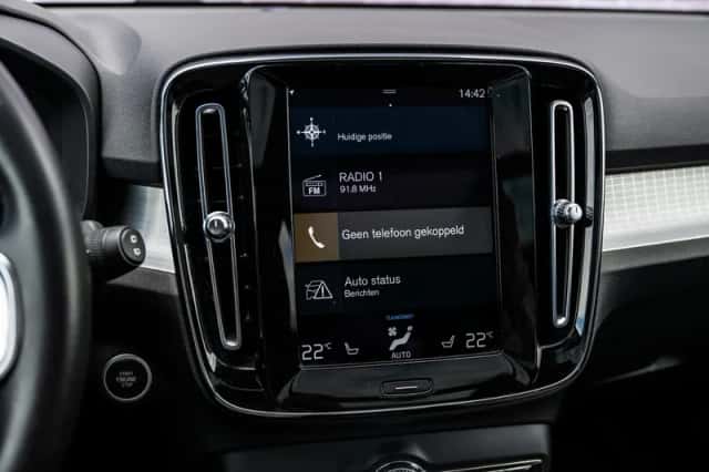 Volvo XC40 (2021) thumbnail 19