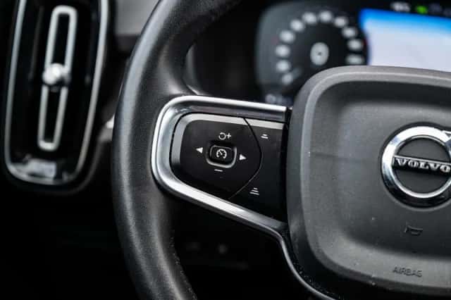 Volvo XC40 (2021) thumbnail 25