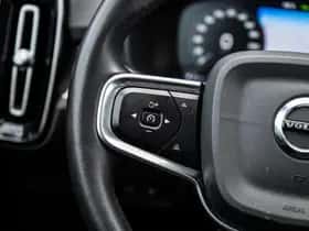 Volvo XC40 thumbnail 25