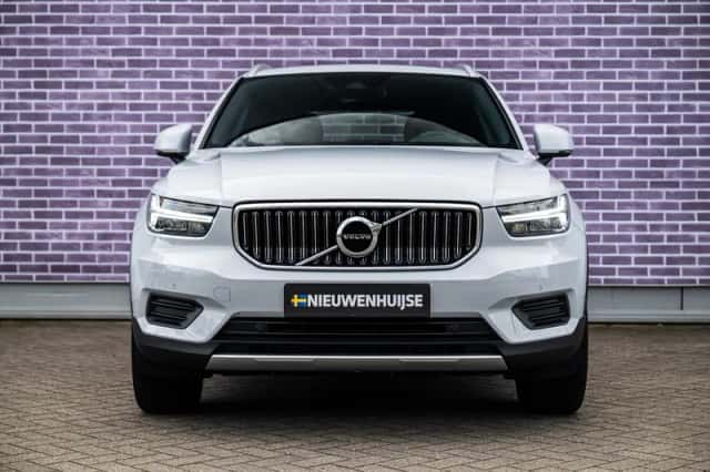Volvo XC40 (2021) thumbnail 10
