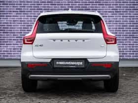 Volvo XC40 thumbnail 11
