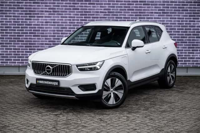 Volvo XC40 (2021) thumbnail 16