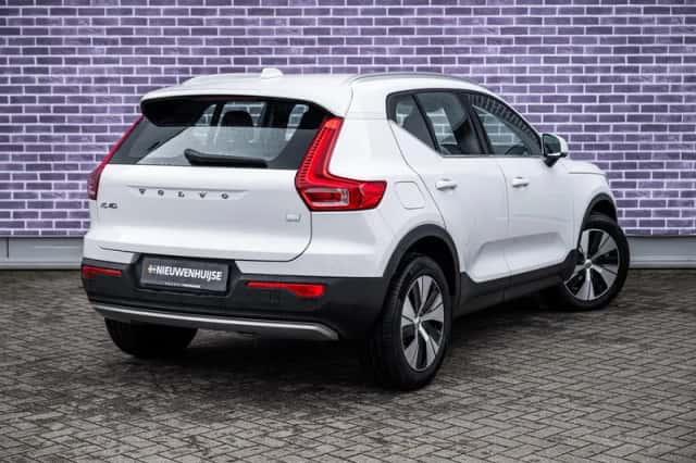 Volvo XC40 (2021) thumbnail 17