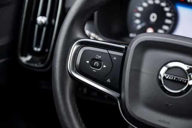 Volvo XC40 (2021) thumbnail 24