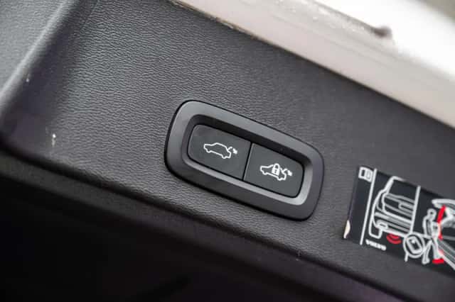Volvo XC40 (2021) thumbnail 27