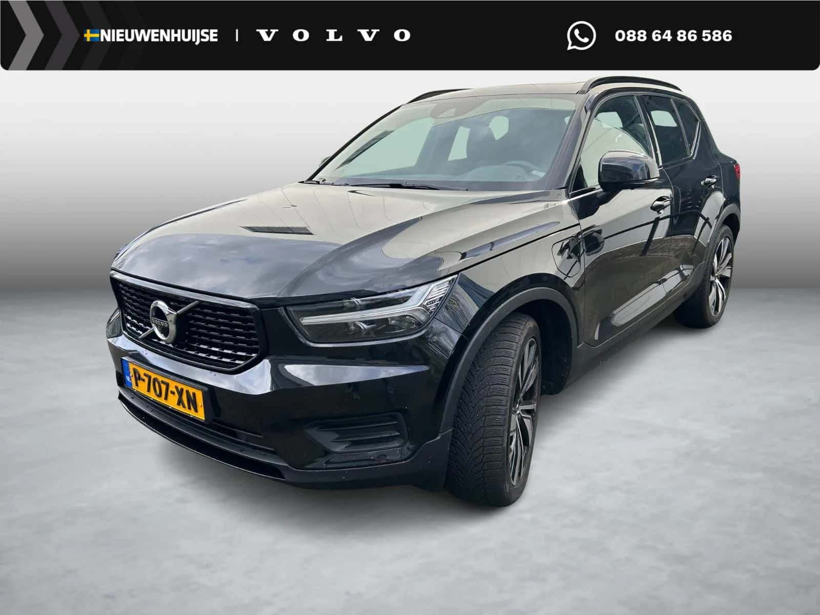 Volvo XC40 (2022) — foto 1
