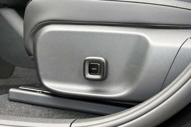 Volvo EX30 (2026) thumbnail 19