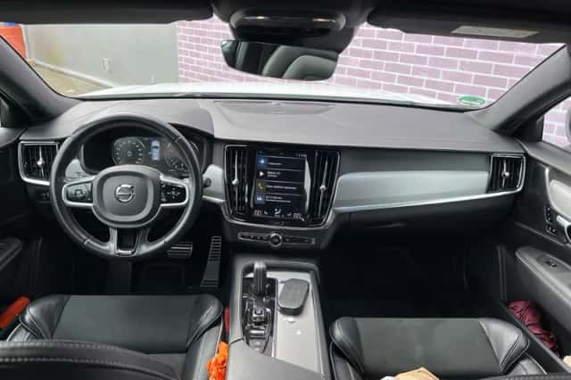 Volvo V90 (2021) thumbnail 6