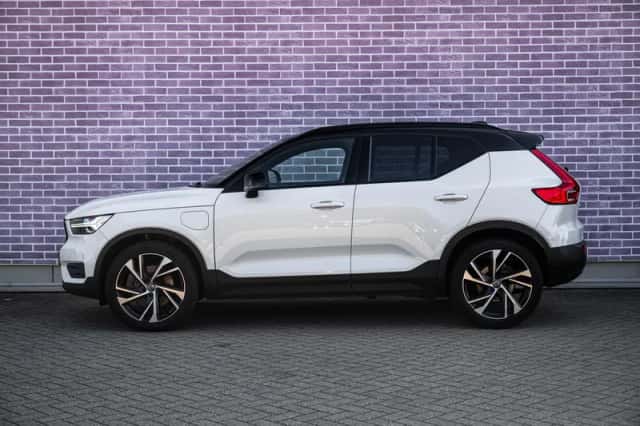 Volvo XC40 (2020) thumbnail 4