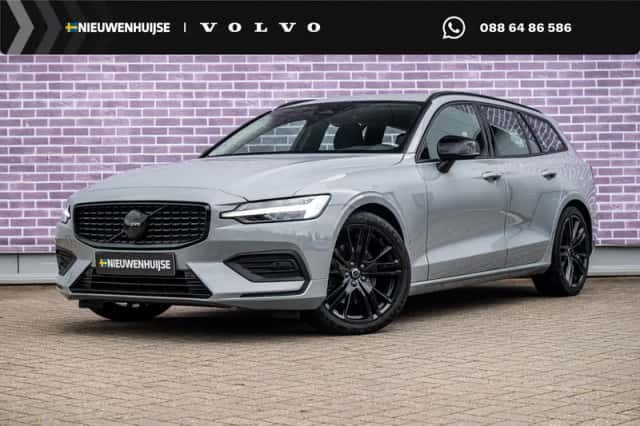 Volvo V60 (2023) thumbnail 1