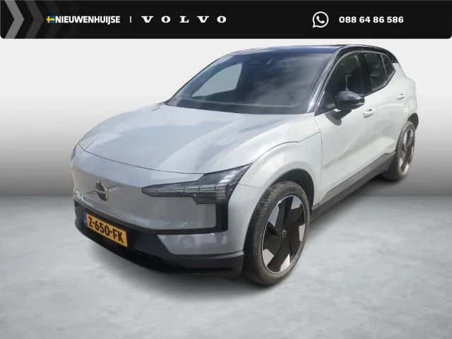 Volvo EX30 (2024) — foto 1