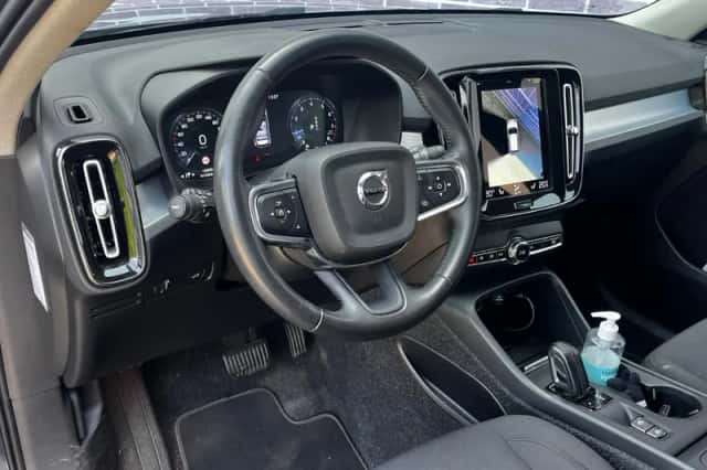 Volvo XC40 (2020) thumbnail 5