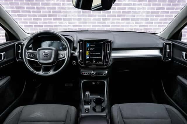 Volvo XC40 (2020) thumbnail 5