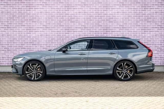 Volvo V90 (2022) thumbnail 5