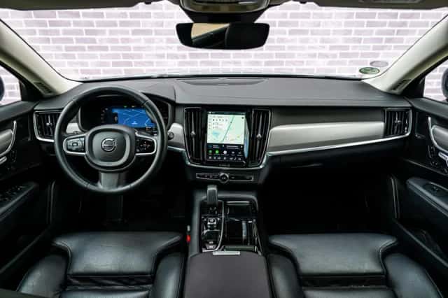 Volvo V90 (2022) thumbnail 6