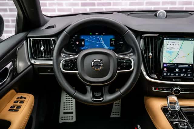 Volvo V60 (2025) thumbnail 5
