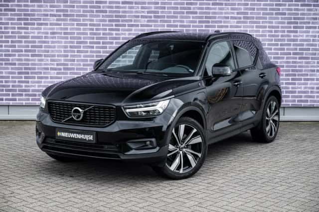 Volvo XC40 (2022) thumbnail 17