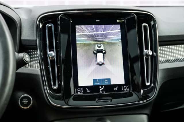 Volvo XC40 (2022) thumbnail 23