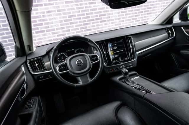 Volvo V90 (2019) thumbnail 12