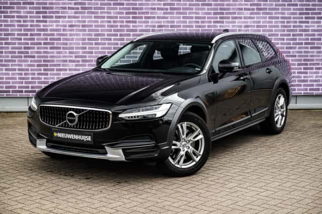 Volvo V90 (2019) thumbnail 16