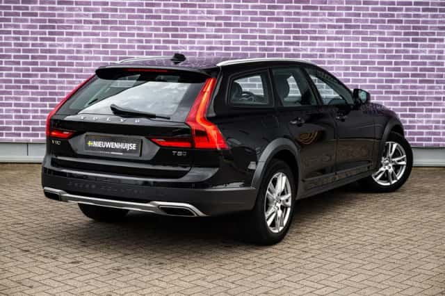 Volvo V90 (2019) thumbnail 17