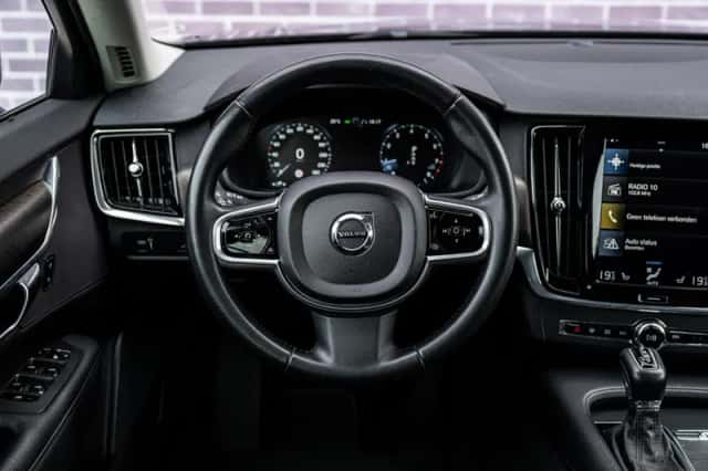 Volvo V90 (2019) thumbnail 5
