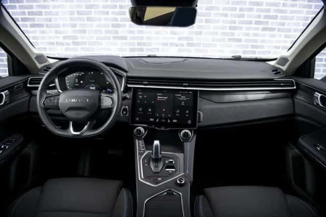Lynk & Co 01 (2022) thumbnail 7