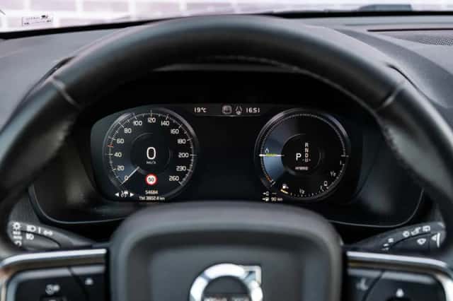 Volvo XC40 (2022) thumbnail 15