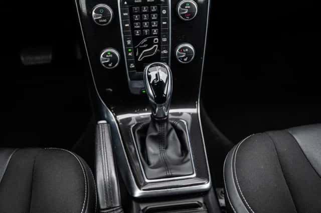 Volvo V40 (2019) thumbnail 23