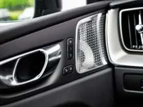 Volvo XC60 (2026) thumbnail 30