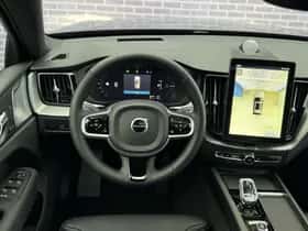 Volvo XC60 thumbnail 10
