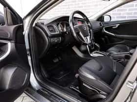 Volvo V40 thumbnail 18