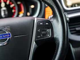 Volvo V40 thumbnail 25